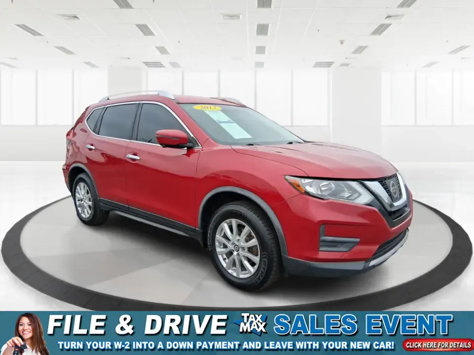 photo of 2017 Nissan Rogue SV