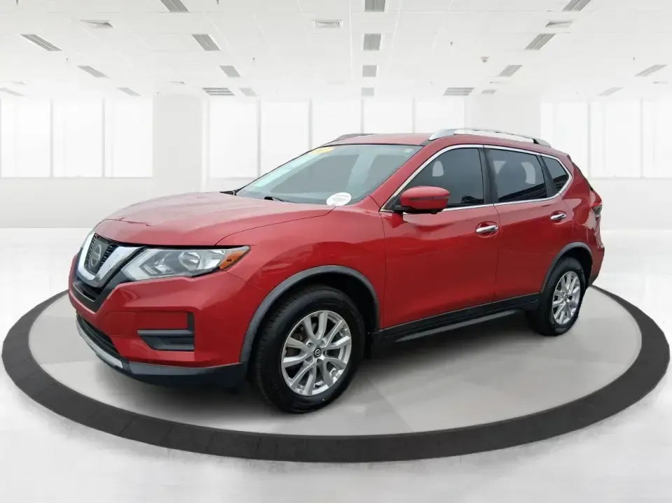 2017 Nissan Rogue SV (JN8AT2MV6HW) with an 2.5L I-4 DOHC engine, CVT transmission, located at 1230 East Main St, Xenia, OH, 45385, (937) 908-9800, 39.688026, -83.910172 - Are you searching for the perfect vehicle to enhance your daily adventures? Look no further! This 2017 Nissan Rogue SV is the ideal SUV for those who crave versatility and comfort, making it a fantastic choice for growing families, weekend warriors, and daily commuters alike. With its spacious inter - Photo#7