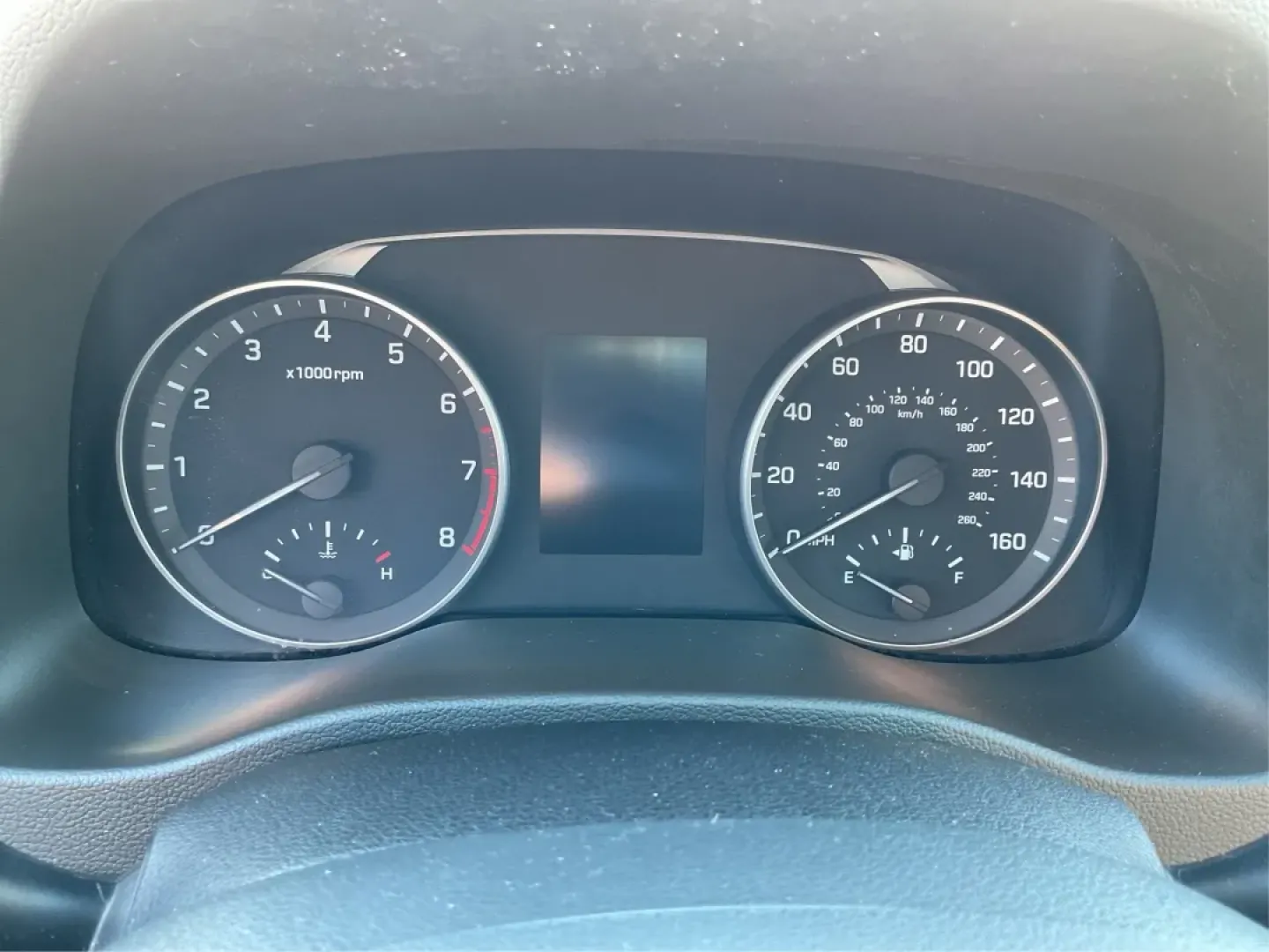 2017 Hyundai Elantra SE (5NPD84LF2HH) with an Nu 2L I-4 DOHC engine, 6A transmission, located at 1230 East Main St, Xenia, OH, 45385, (937) 908-9800, 39.688026, -83.910172 - Discover your next adventure with the 2017 Hyundai Elantra SE, available now at Advantage Car and Credit - Piqua! This stylish sedan is perfect for budget-conscious buyers looking for a reliable vehicle that effortlessly blends comfort, performance, and technology. Whether you're commuting to work, - Photo#15