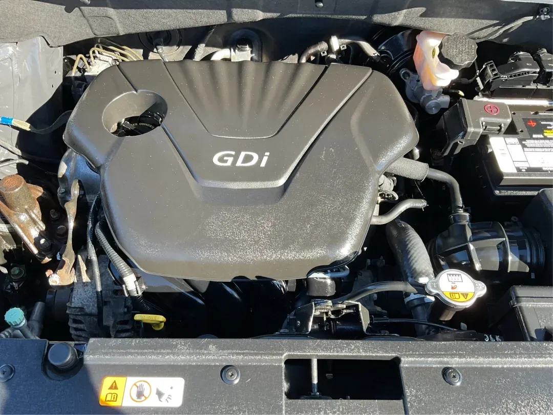 2015 Kia Soul Base (KNDJN2A22F7) with an Other engine, Auto transmission, located at 1184 Kauffman Ave, Fairborn, OH, 45324, (937) 908-9800, 39.807072, -84.030914 - 2015 Kia Soul Base - Photo#11