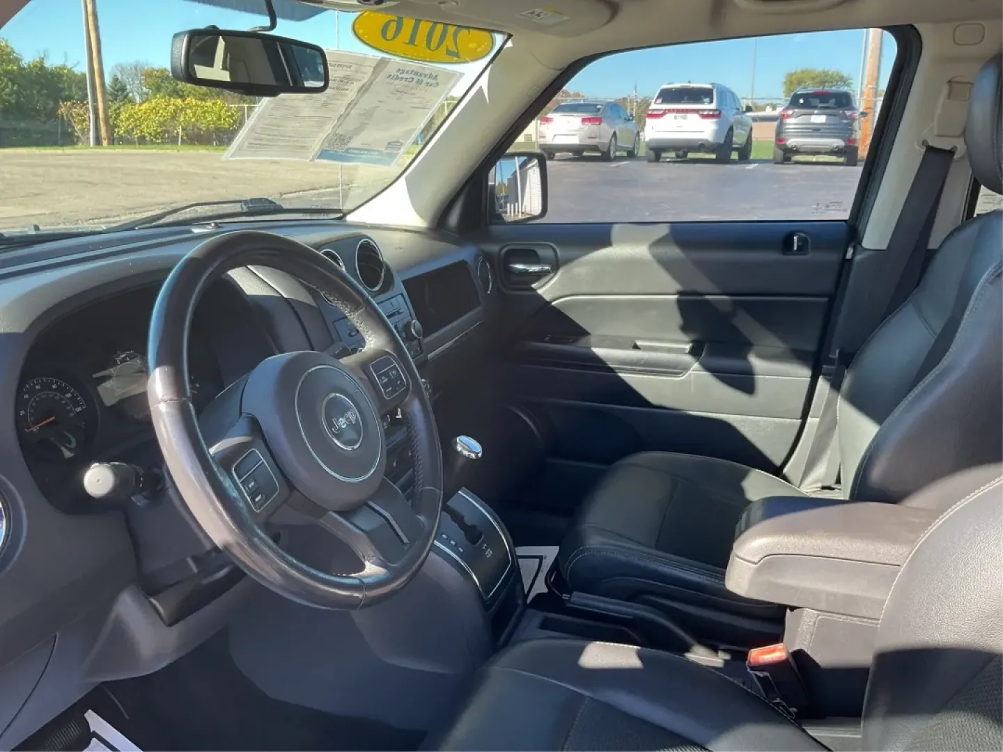 2016 Jeep Patriot Sport SE (1C4NJPBA0GD) with an 2L I-4 DOHC engine, located at 4508 South Dixie Dr, Moraine, OH, 45439, (937) 908-9800, 39.689976, -84.218452 - **Explore Adventure with the 2016 Jeep Patriot Sport SE Your Next Road Trip Awaits!**<br /> <br /> When it comes to memorable road trips or weekend getaways, having the right vehicle can make all the difference. The **2016 Jeep Patriot Sport SE** is designed for those who crave the thrill of advent - Photo#9