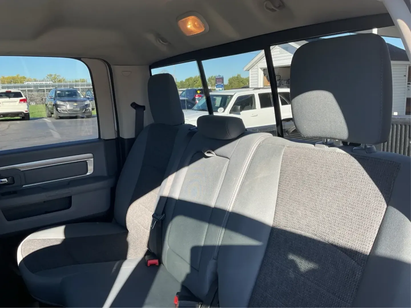 2019 Ram 1500 Big Horn Crew Cab 4x4 5'7 Box (1C6RR7LT9KS) with an HEMI 5.7L V-8 variable valve control engine, located at 8750 N County Rd 25A, Piqua, OH, 45356, (937) 908-9800, 40.164391, -84.232513 - **Elevate Your Adventures with the 2019 Ram 1500 Big Horn Crew Cab!** <br /> <br /> Are you ready to take on the world with a vehicle that perfectly balances work and play? The 2019 Ram 1500 Big Horn Crew Cab is the ultimate truck for those who crave both functionality and style. Whether you're load - Photo#10