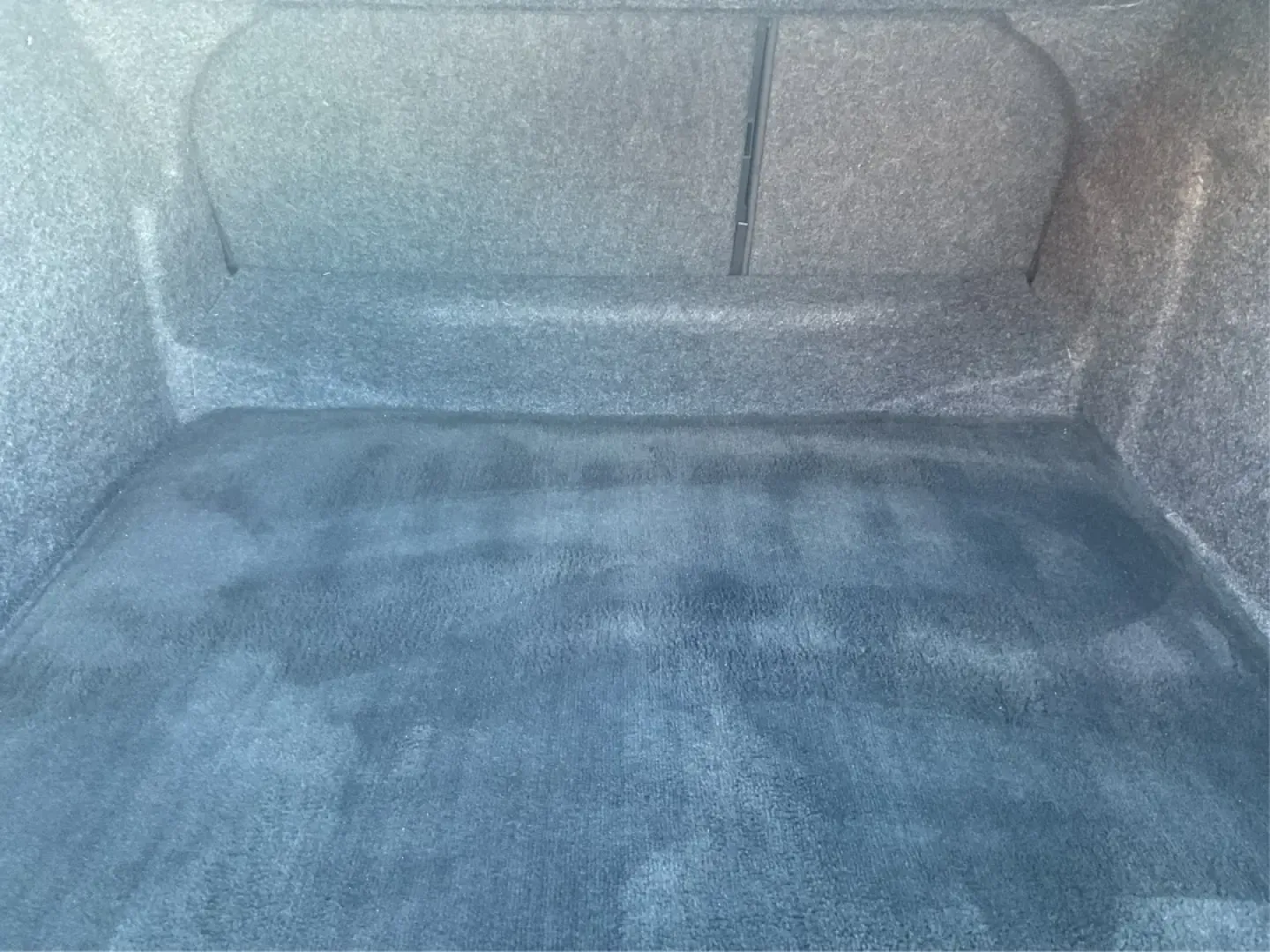 2014 Chevrolet Impala 1LT (1G1115SL8EU) with an ECOTEC 2.5L I-4 gasoline direct injection engine, located at 1951 S Dayton Lakeview Rd., New Carlisle, OH, 45344, (937) 908-9800, 39.890999, -84.050255 - Experience the ultimate in comfort, style, and performance with this **2014 Chevrolet Impala 1LT**, available now at **Advantage Car and Credit - Xenia**, your premier buy here pay here dealership located at **1230 East Main St, Xenia, OH 45385**. This sleek sedan is perfect for busy professionals c - Photo#12