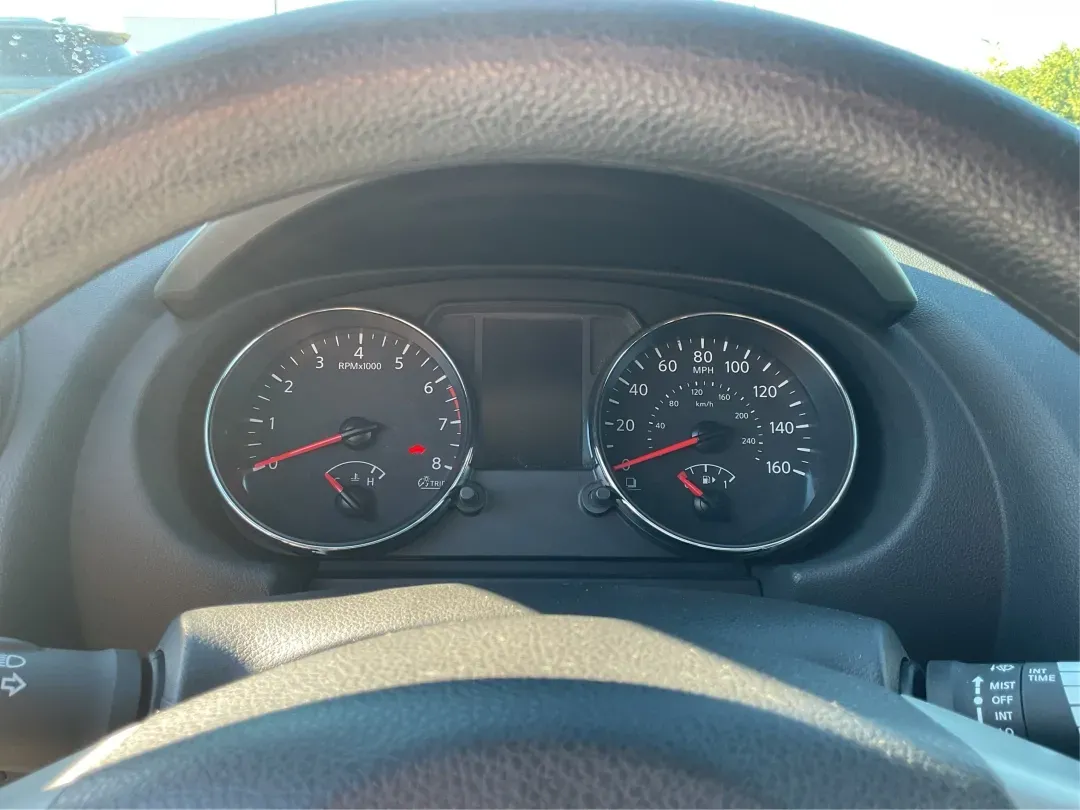 2015 Nissan Rogue S (JN8AS5MV2FW) with an 2.5L I-4 DOHC engine, located at 1184 Kauffman Ave, Fairborn, OH, 45324, (937) 908-9800, 39.807072, -84.030914 - Are you ready to elevate your daily commute or embark on spontaneous weekend getaways? The 2015 Nissan Rogue, available at Advantage Car and Credit in Troy, OH, is the perfect SUV for those who crave versatility and style. With its all-wheel drive and spacious interior, this vehicle is not just a mo - Photo#15