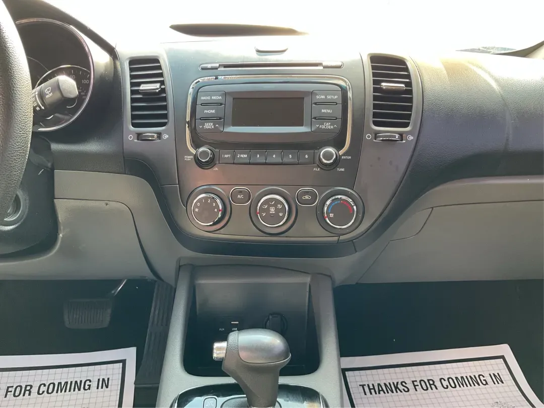 2018 Kia Forte LX (3KPFK4A73JE) with an 2L I-4 DOHC engine, located at 1099 N County Rd 25A, Troy, OH, 45373, (937) 908-9800, 40.057079, -84.212883 - 2018 Kia Forte LX - Photo#13