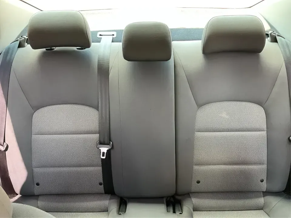 2018 Kia Forte LX (3KPFK4A73JE) with an 2L I-4 DOHC engine, 6M transmission, located at 1099 N County Rd 25A, Troy, OH, 45373, (937) 908-9800, 40.057079, -84.212883 - Discover a world of convenience and comfort with the 2018 Kia Forte LX, an ideal sedan for budget-conscious buyers and those seeking reliable transportation in Piqua, OH. Whether you're navigating the bustling streets of downtown or taking a scenic drive along the Great Miami River, this versatile v - Photo#14