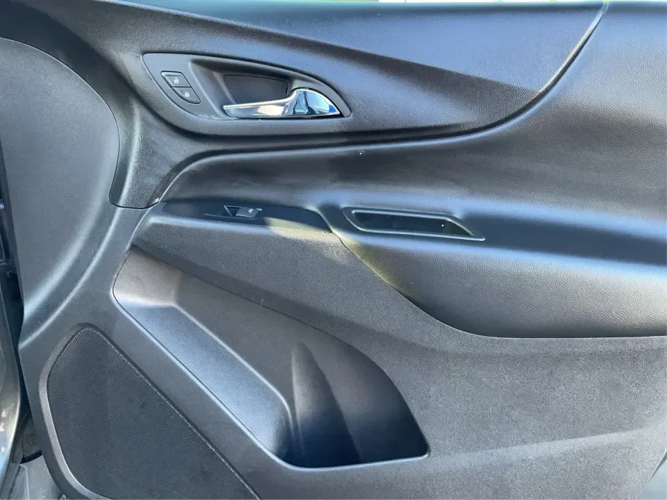 2019 Chevrolet Equinox LT (3GNAXKEV7KS) with an 1.5L I-4 gasoline direct injection engine, 6A transmission, located at 1099 N County Rd 25A, Troy, OH, 45373, (937) 908-9800, 40.057079, -84.212883 - **Adventure Awaits with the 2019 Chevrolet Equinox LT at Advantage Car and Credit Piqua, OH!**<br /> <br /> Are you ready to elevate your daily commute or embark on exciting weekend adventures? Look no further than this stunning 2019 Chevrolet Equinox LT, available at Advantage Car and Credit in Pi - Photo#20