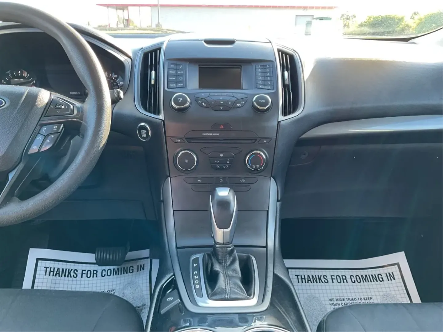 2015 Ford Edge SE (2FMTK4G93FB) with an Other engine, located at 1230 East Main St, Xenia, OH, 45385, (937) 908-9800, 39.688026, -83.910172 - **Discover Adventure with the 2015 Ford Edge SE at Advantage Car and Credit - Xenia, OH!**<br /> <br /> Are you ready to elevate your lifestyle? Whether you're commuting to work, shuttling the kids to school, or planning weekend adventures, the 2015 Ford Edge SE is the perfect companion for all your - Photo#13