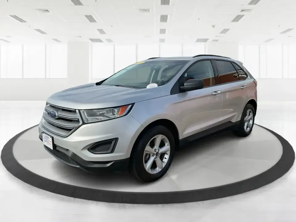 2016 Ford Edge SE (2FMPK4G9XGB) with an EcoBoost 2L I-4 gasoline direct injection engine, 6A transmission, located at 1230 East Main St, Xenia, OH, 45385, (937) 908-9800, 39.688026, -83.910172 - Rev up your lifestyle with the perfect blend of style, comfort, and utility that the 2016 Ford Edge SE offers! If you're looking for a reliable SUV that seamlessly fits into your busy life-whether it's taking the kids to school, embarking on family adventures, or handling your daily commute-this veh - Photo#8