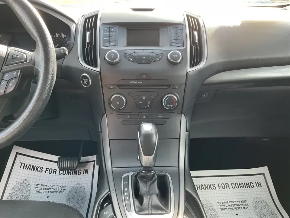 2016 Ford Edge SE (2FMPK4G9XGB) with an EcoBoost 2L I-4 gasoline direct injection engine, 6A transmission, located at 1230 East Main St, Xenia, OH, 45385, (937) 908-9800, 39.688026, -83.910172 - Rev up your lifestyle with the perfect blend of style, comfort, and utility that the 2016 Ford Edge SE offers! If you're looking for a reliable SUV that seamlessly fits into your busy life-whether it's taking the kids to school, embarking on family adventures, or handling your daily commute-this veh - Photo#13