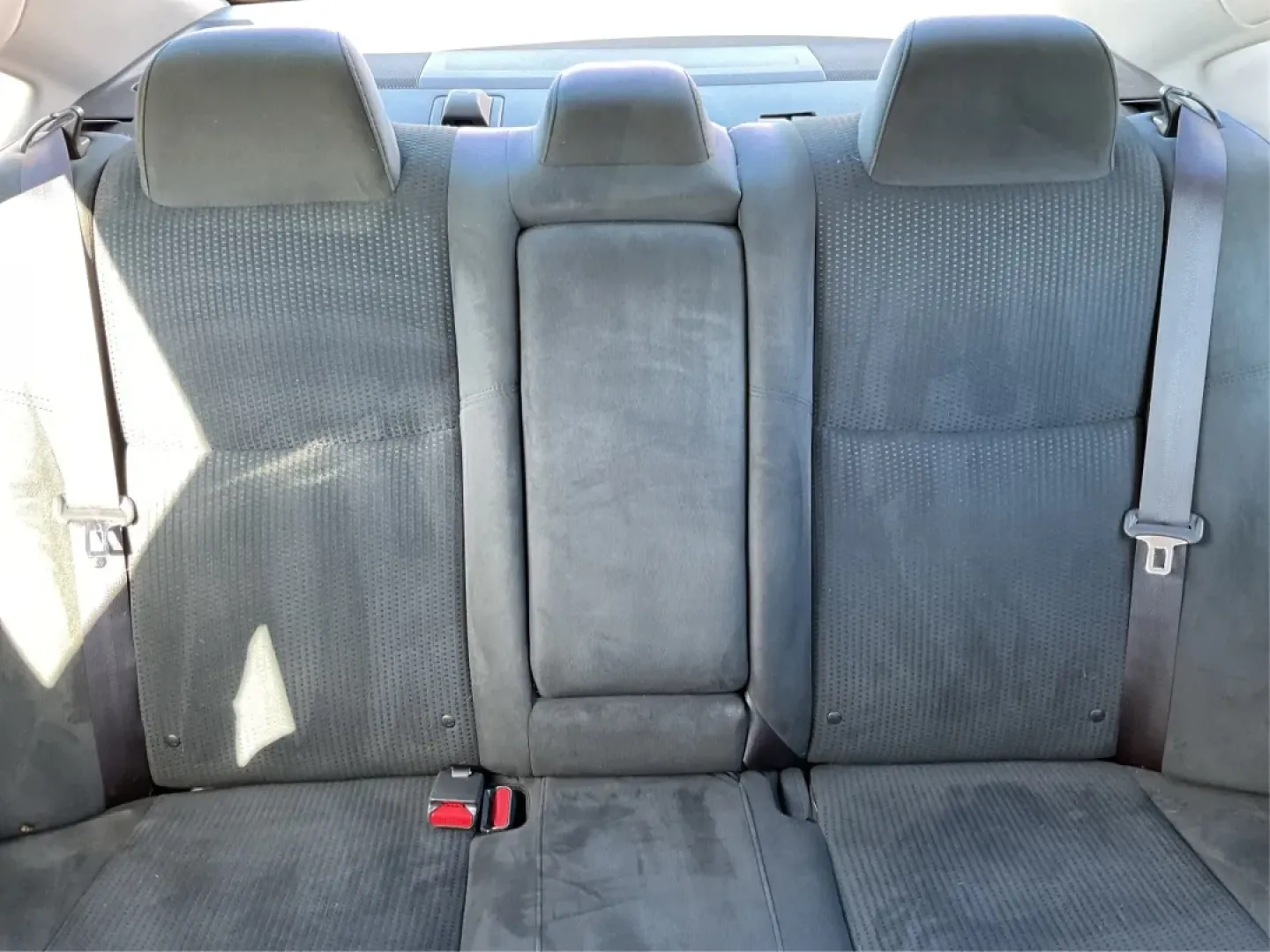 2015 Nissan Altima 2.5 SV (1N4AL3AP8FC) with an 2.5L I-4 DOHC engine, located at 401 Woodman Dr, Riverside, OH, 45431, (937) 908-9800, 39.760899, -84.123421 - **Elevate Your Everyday Life with the 2015 Nissan Altima 2.5 SV from Advantage Car and Credit - Riverside!**<br /> <br /> If you're searching for a vehicle that seamlessly blends comfort, style, and practicality, look no further than this stunning 2015 Nissan Altima 2.5 SV. Perfect for budget-consci - Photo#14