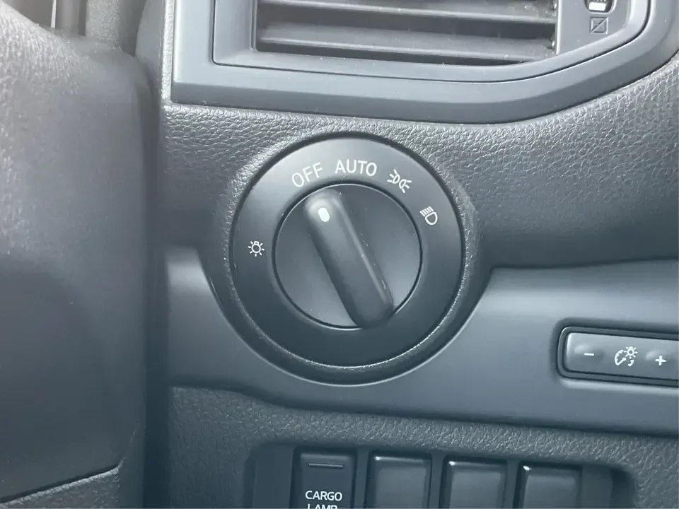 2021 Nissan TITAN Crew Cab S 4x4 (1N6AA1EC4MN) with an Endurance 5.6L V-8 gasoline direct injection engine, 9A transmission, located at 1099 N County Rd 25A, Troy, OH, 45373, (937) 908-9800, 40.057079, -84.212883 - Discover ultimate versatility and rugged capability with this 2021 Nissan TITAN Crew Cab S 4x4, now available at Advantage Car and Credit in Piqua, OH. Whether you're navigating the bustling streets of Piqua or heading out for weekend adventures, this truck is designed to adapt to your lifestyle. Pe - Photo#16