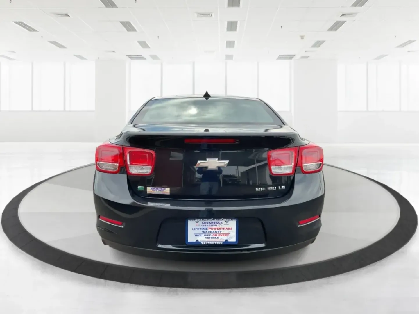 2014 Chevrolet Malibu 1LS (1G11B5SLXEF) with an ECOTEC 2.5L I-4 gasoline direct injection engine, located at 8750 N County Rd 25A, Piqua, OH, 45356, (937) 908-9800, 40.164391, -84.232513 - **Discover Your Next Adventure with the 2014 Chevrolet Malibu at Advantage Car and Credit - Vandalia!**<br /> <br /> Are you on the lookout for a reliable, stylish vehicle that fits seamlessly into your busy lifestyle? Look no further! The 2014 Chevrolet Malibu 1LS is your perfect companion for dail - Photo#3