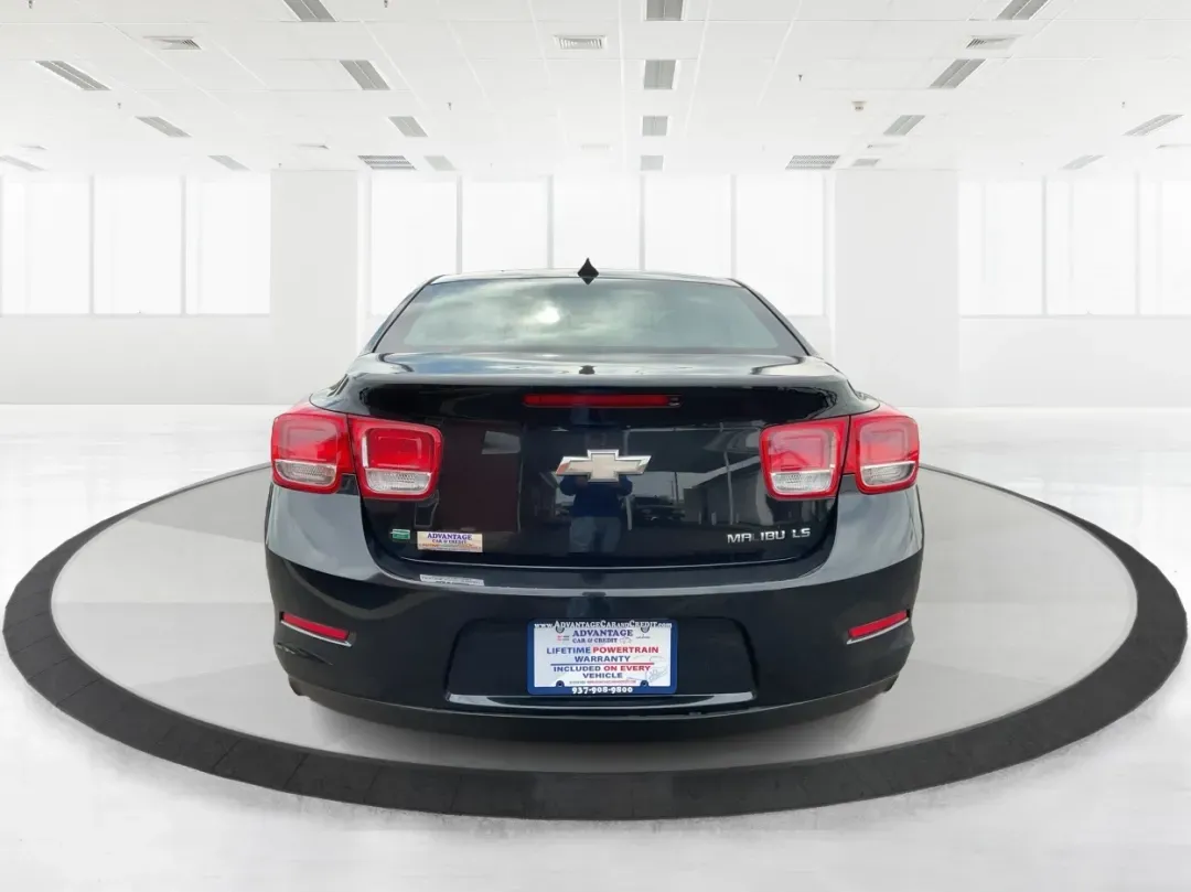 2014 Chevrolet Malibu 1LS (1G11B5SLXEF) with an ECOTEC 2.5L I-4 gasoline direct injection engine, located at 8750 N County Rd 25A, Piqua, OH, 45356, (937) 908-9800, 40.164391, -84.232513 - **Discover Your Next Adventure with the 2014 Chevrolet Malibu at Advantage Car and Credit - Vandalia!**<br /> <br /> Are you on the lookout for a reliable, stylish vehicle that fits seamlessly into your busy lifestyle? Look no further! The 2014 Chevrolet Malibu 1LS is your perfect companion for dail - Photo#3