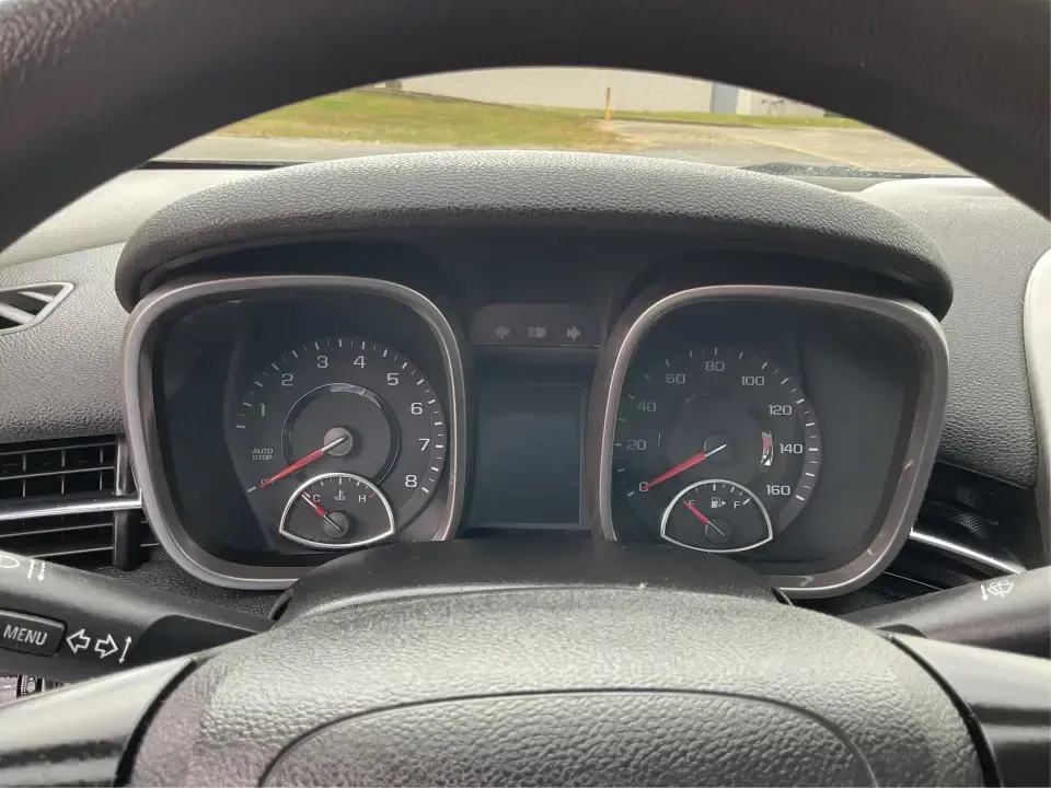 2014 Chevrolet Malibu 1LS (1G11B5SLXEF) with an ECOTEC 2.5L I-4 gasoline direct injection engine, 6-Speed Automatic transmission, located at 8750 N County Rd 25A, Piqua, OH, 45356, (937) 908-9800, 40.164391, -84.232513 - **Discover Your Next Adventure with the 2014 Chevrolet Malibu at Advantage Car and Credit - Vandalia!**<br /> <br /> Are you on the lookout for a reliable, stylish vehicle that fits seamlessly into your busy lifestyle? Look no further! The 2014 Chevrolet Malibu 1LS is your perfect companion for dail - Photo#15