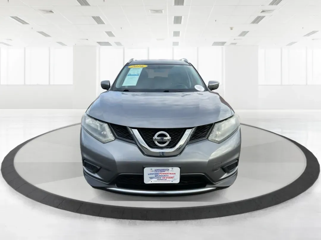 2016 Nissan Rogue S (KNMAT2MV7GP) with an 2.5L I-4 DOHC engine, located at 1184 Kauffman Ave, Fairborn, OH, 45324, (937) 908-9800, 39.807072, -84.030914 - **Explore New Horizons with the 2016 Nissan Rogue: Your Ideal Adventure Companion!**<br /> <br /> Are you ready to elevate your driving experience and embark on new adventures? Look no further than this stunning 2016 Nissan Rogue, perfect for family outings, weekend getaways, or those long commutes - Photo#7