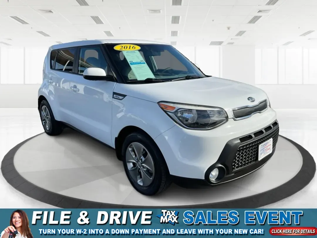 2015 Kia Soul Base's photo