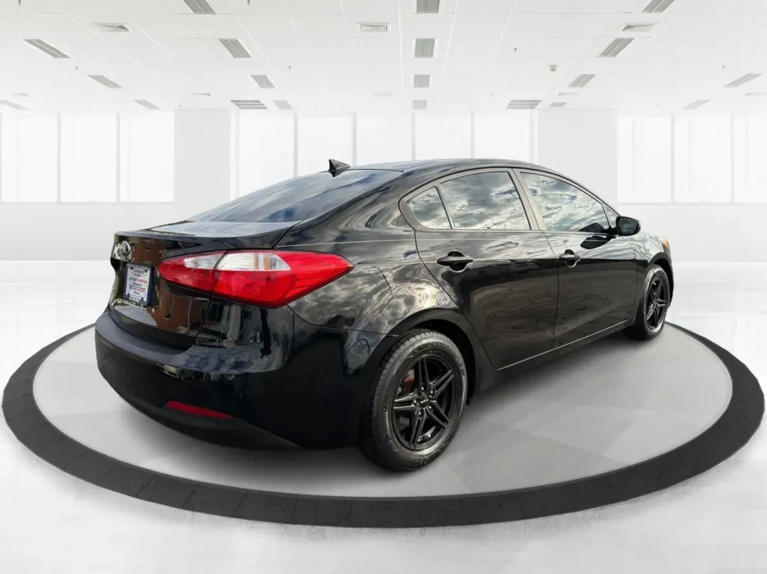 2015 Kia Forte LX (KNAFX4A67F5) with an 1.8L I-4 DOHC engine, located at 8750 N County Rd 25A, Piqua, OH, 45356, (937) 908-9800, 40.164391, -84.232513 - 2015 Kia Forte LX - Photo#2