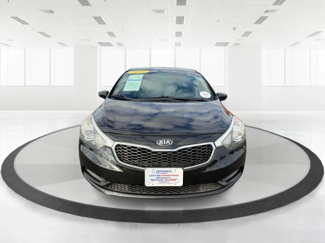 2015 Kia Forte LX (KNAFX4A67F5) with an 1.8L I-4 DOHC engine, located at 8750 N County Rd 25A, Piqua, OH, 45356, (937) 908-9800, 40.164391, -84.232513 - 2015 Kia Forte LX - Photo#7