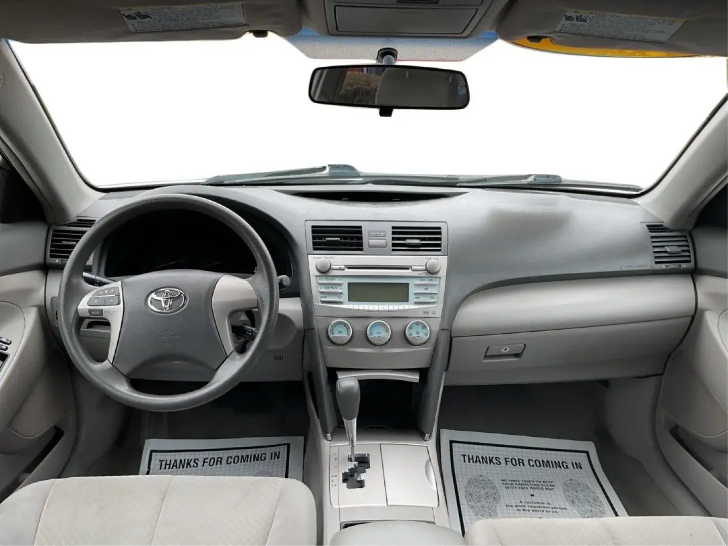 2008 Toyota Camry LE | SE | XLE (4T4BE46K18R) with an 2.4L I-4 DOHC engine, located at 4508 South Dixie Dr, Moraine, OH, 45439, (937) 908-9800, 39.689976, -84.218452 - Are you on the hunt for a reliable sedan that blends comfort and style with unbeatable affordability? Look no further! The 2008 Toyota Camry LE, available at Advantage Car and Credit in Riverside, OH, is the perfect vehicle for anyone seeking a dependable ride for daily commutes or family outings. W - Photo#20