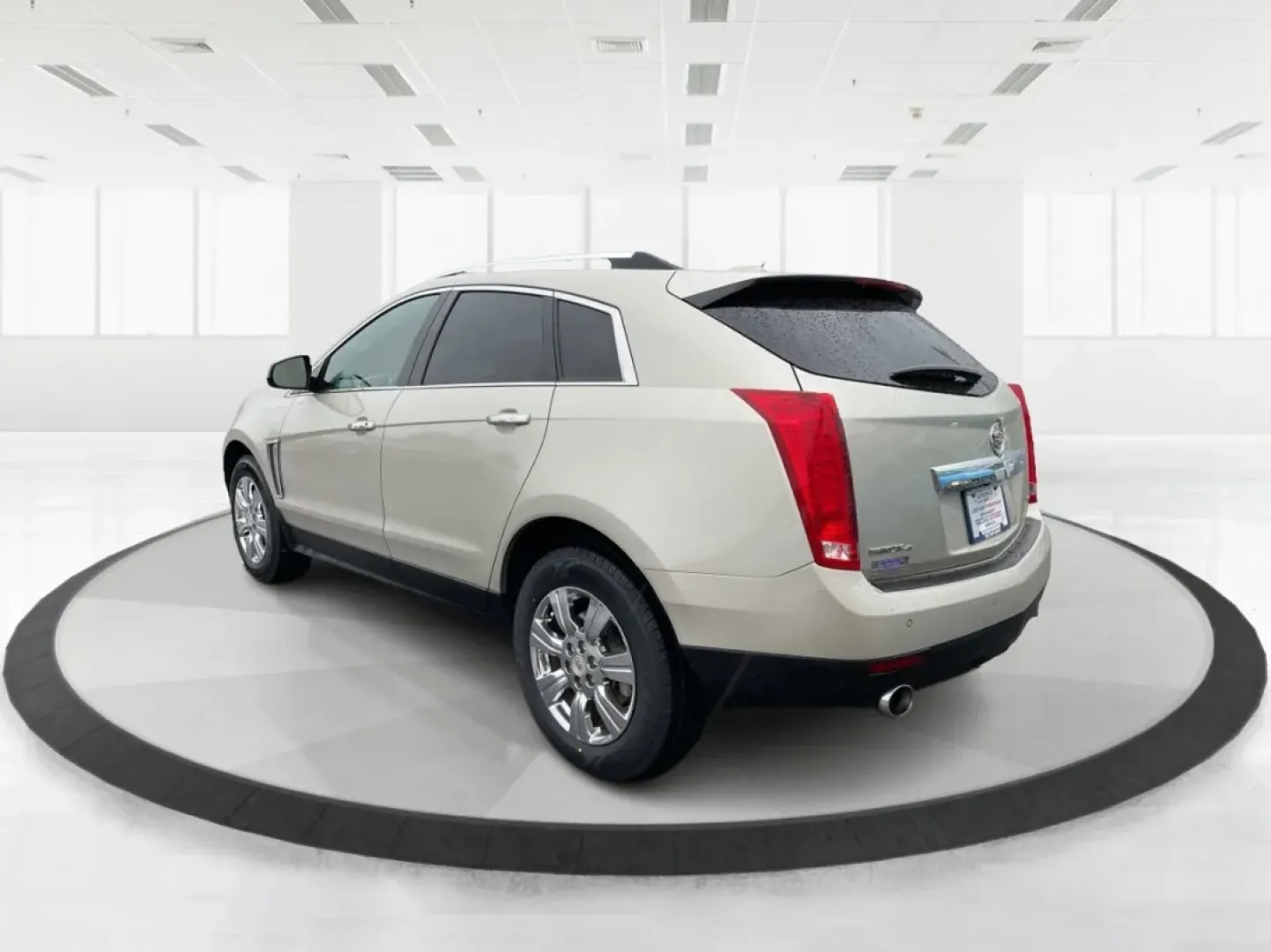 2015 Cadillac SRX Luxury Collection (3GYFNEE31FS) with an 3.6L V-6 gasoline direct injection engine, located at 1099 N County Rd 25A, Troy, OH, 45373, (937) 908-9800, 40.057079, -84.212883 - **Elevate Your Daily Drives and Weekend Adventures with a 2015 Cadillac SRX!**<br /> <br /> Are you ready to enhance your lifestyle with an SUV that balances luxury, capability, and comfort? Look no further than this stunning 2015 Cadillac SRX Luxury Collection, available now at Advantage Car and Cr - Photo#4