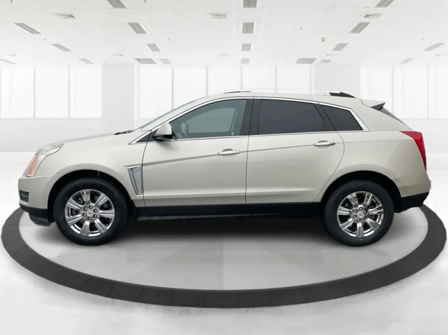 2015 Cadillac SRX Luxury Collection (3GYFNEE31FS) with an 3.6L V-6 gasoline direct injection engine, located at 1099 N County Rd 25A, Troy, OH, 45373, (937) 908-9800, 40.057079, -84.212883 - **Elevate Your Daily Drives and Weekend Adventures with a 2015 Cadillac SRX!**<br /> <br /> Are you ready to enhance your lifestyle with an SUV that balances luxury, capability, and comfort? Look no further than this stunning 2015 Cadillac SRX Luxury Collection, available now at Advantage Car and Cr - Photo#5