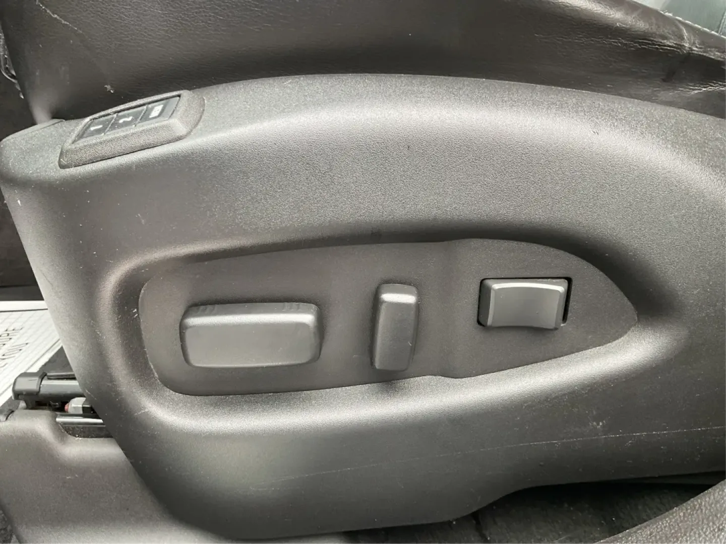 2015 Cadillac SRX Luxury Collection (3GYFNEE31FS) with an 3.6L V-6 gasoline direct injection engine, located at 1099 N County Rd 25A, Troy, OH, 45373, (937) 908-9800, 40.057079, -84.212883 - **Elevate Your Daily Drives and Weekend Adventures with a 2015 Cadillac SRX!**<br /> <br /> Are you ready to enhance your lifestyle with an SUV that balances luxury, capability, and comfort? Look no further than this stunning 2015 Cadillac SRX Luxury Collection, available now at Advantage Car and Cr - Photo#18