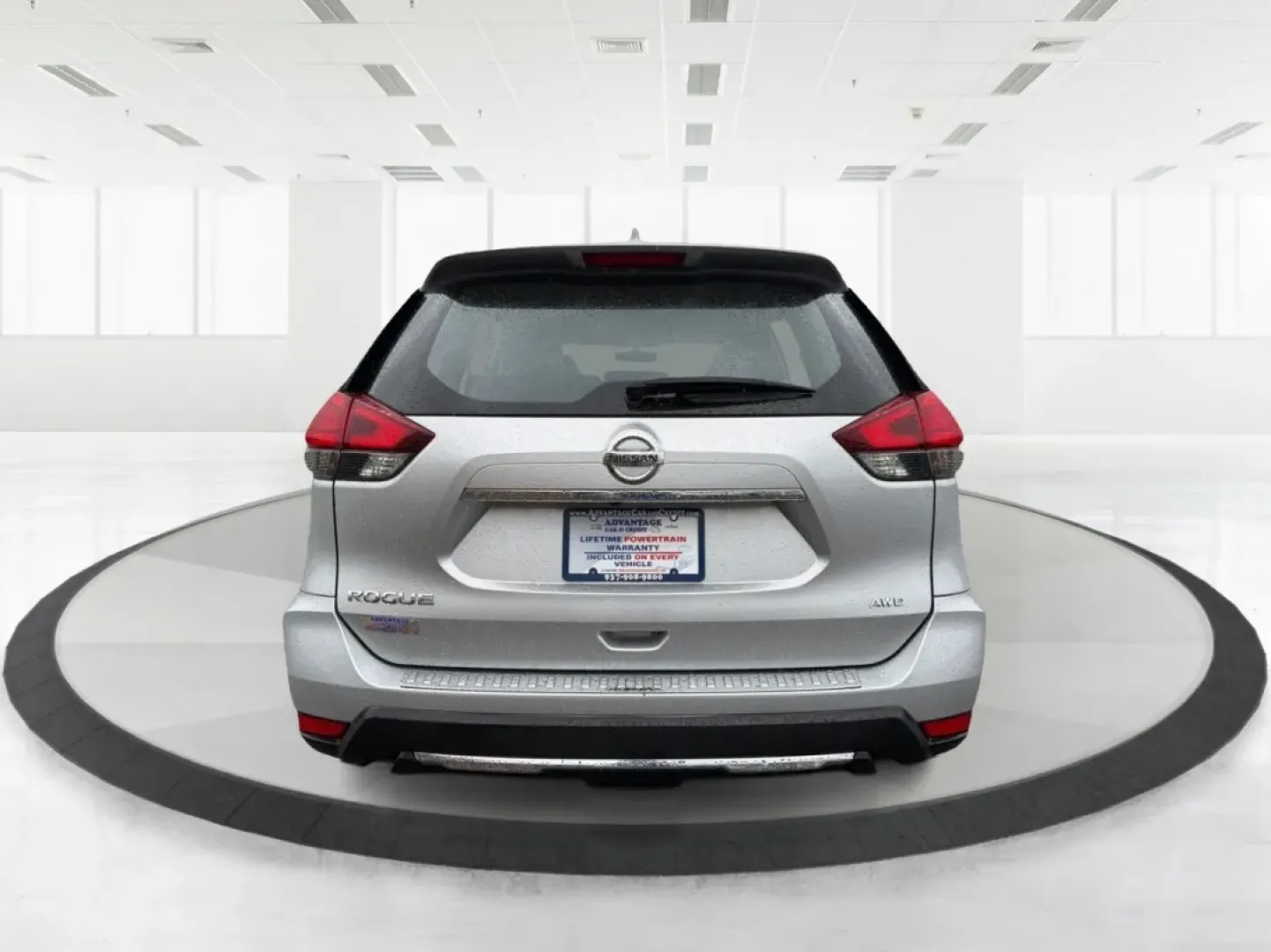 2017 Nissan Rogue S (JN8AT2MVXHW) with an 2.5L I-4 DOHC engine, located at 8750 N County Rd 25A, Piqua, OH, 45356, (937) 908-9800, 40.164391, -84.232513 - ### Adventure Awaits with the 2017 Nissan Rogue at Advantage Car and Credit - Piqua!<br /> <br /> Are you ready to elevate your family adventures, weekend getaways, or daily commutes? Discover the perfect blend of functionality and style in the 2017 Nissan Rogue, available now at Advantage Car and C - Photo#3