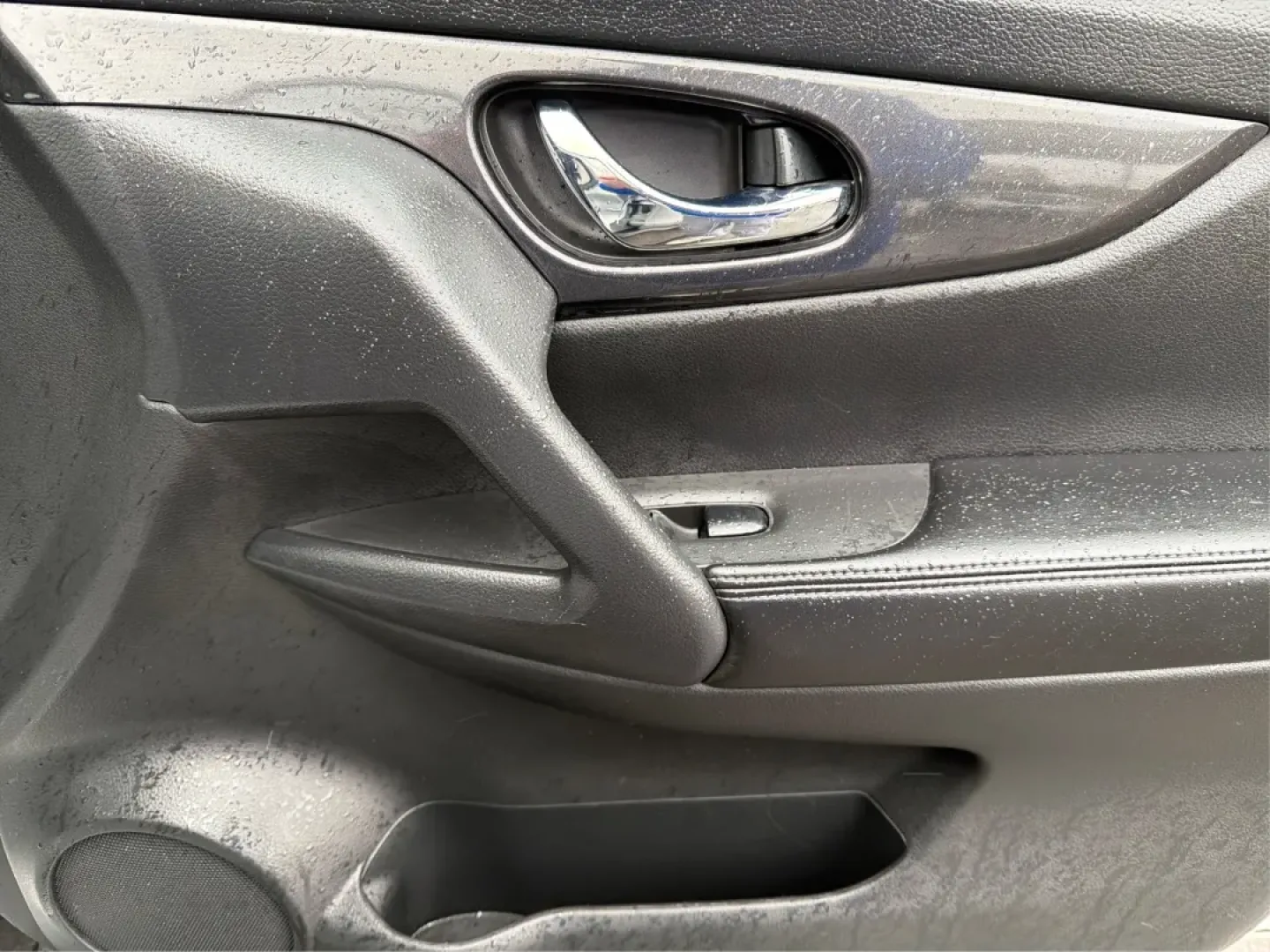 2017 Nissan Rogue S (JN8AT2MVXHW) with an 2.5L I-4 DOHC engine, located at 8750 N County Rd 25A, Piqua, OH, 45356, (937) 908-9800, 40.164391, -84.232513 - ### Adventure Awaits with the 2017 Nissan Rogue at Advantage Car and Credit - Piqua!<br /> <br /> Are you ready to elevate your family adventures, weekend getaways, or daily commutes? Discover the perfect blend of functionality and style in the 2017 Nissan Rogue, available now at Advantage Car and C - Photo#18