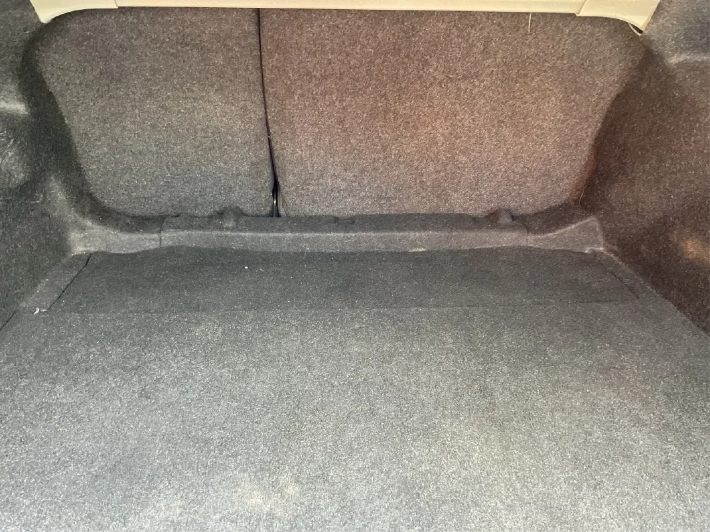 2017 Chevrolet Malibu 1LT (1G1ZE5ST4HF) with an 1.5L I-4 gasoline direct injection engine, located at 4508 South Dixie Dr, Moraine, OH, 45439, (937) 908-9800, 39.689976, -84.218452 - ### Drive Your Dreams with This 2017 Chevrolet Malibu Perfect for Modern Living!<br /> <br /> Are you in search of a reliable sedan that balances comfort, efficiency, and style? Look no further than this stunning 2017 Chevrolet Malibu 1LT, available now at Advantage Car and Credit in Fairborn, OH. - Photo#12