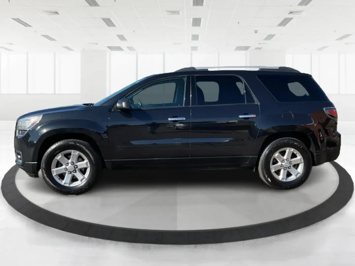 2014 GMC Acadia SLE-2 (1GKKRPKD9EJ) with an 3.6L V-6 gasoline direct injection engine, located at 1099 N County Rd 25A, Troy, OH, 45373, (937) 908-9800, 40.057079, -84.212883 - **Explore Life's Adventures with the 2014 GMC Acadia SLE-2**<br /> <br /> Are you ready to elevate your family road trips, daily commutes, or weekend getaways? The 2014 GMC Acadia SLE-2 is the ideal SUV that seamlessly blends comfort, capability, and style, making it perfect for growing families and - Photo#4