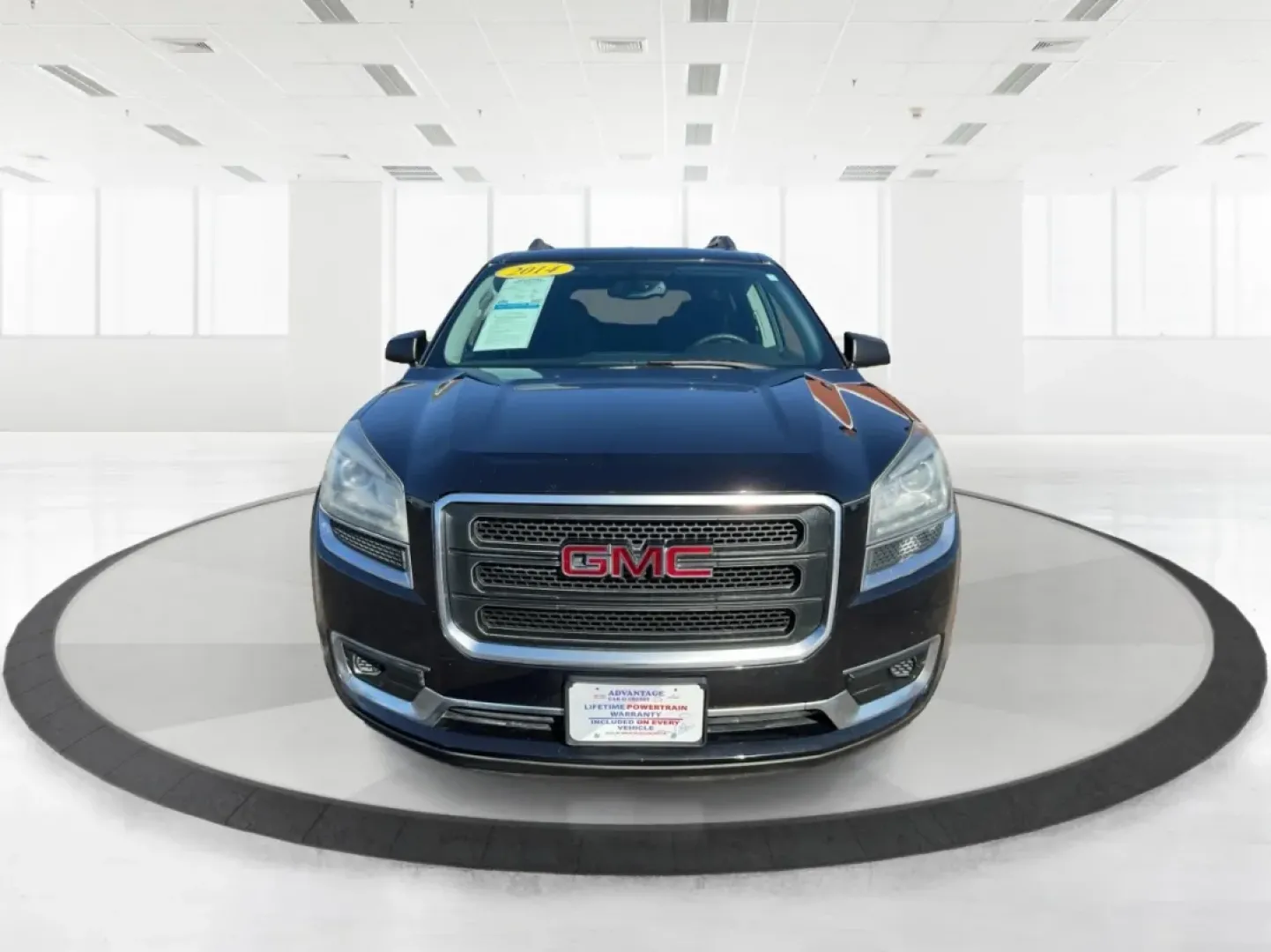 2014 GMC Acadia SLE-2 (1GKKRPKD9EJ) with an 3.6L V-6 gasoline direct injection engine, located at 1099 N County Rd 25A, Troy, OH, 45373, (937) 908-9800, 40.057079, -84.212883 - **Explore Life's Adventures with the 2014 GMC Acadia SLE-2**<br /> <br /> Are you ready to elevate your family road trips, daily commutes, or weekend getaways? The 2014 GMC Acadia SLE-2 is the ideal SUV that seamlessly blends comfort, capability, and style, making it perfect for growing families and - Photo#5