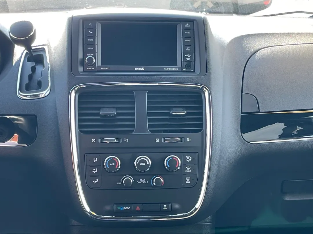 2017 Dodge Grand Caravan SE Plus (2C4RDGBGXHR) with an Pentastar 3.6L V-6 DOHC engine, located at 1230 East Main St, Xenia, OH, 45385, (937) 908-9800, 39.688026, -83.910172 - Are you ready to hit the road for family adventures or daily commutes? The 2017 Dodge Grand Caravan SE Plus is your ideal companion, blending comfort, versatility, and reliability in one stylish package. Perfect for growing families or anyone in need of a spacious ride, this passenger van is designe - Photo#13