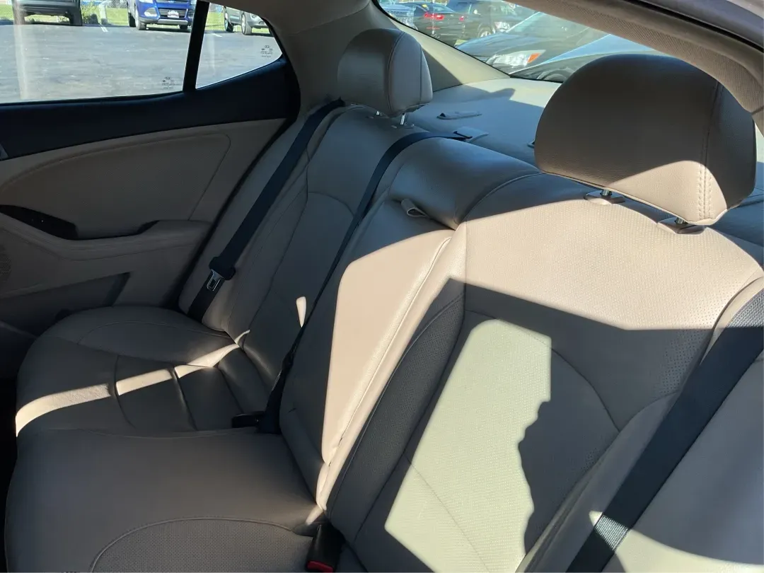 2015 Kia Optima EX (5XXGN4A74FG) with an Theta II 2.4L I-4 gasoline direct injection engine, located at 1230 East Main St, Xenia, OH, 45385, (937) 908-9800, 39.688026, -83.910172 - Experience the perfect blend of style, comfort, and reliability with this 2015 Kia Optima EX at Advantage Car and Credit in Xenia, OH. Whether you're embarking on daily commutes, family road trips, or simply looking for a trusty companion for your adventures, this vehicle is designed to meet your di - Photo#10