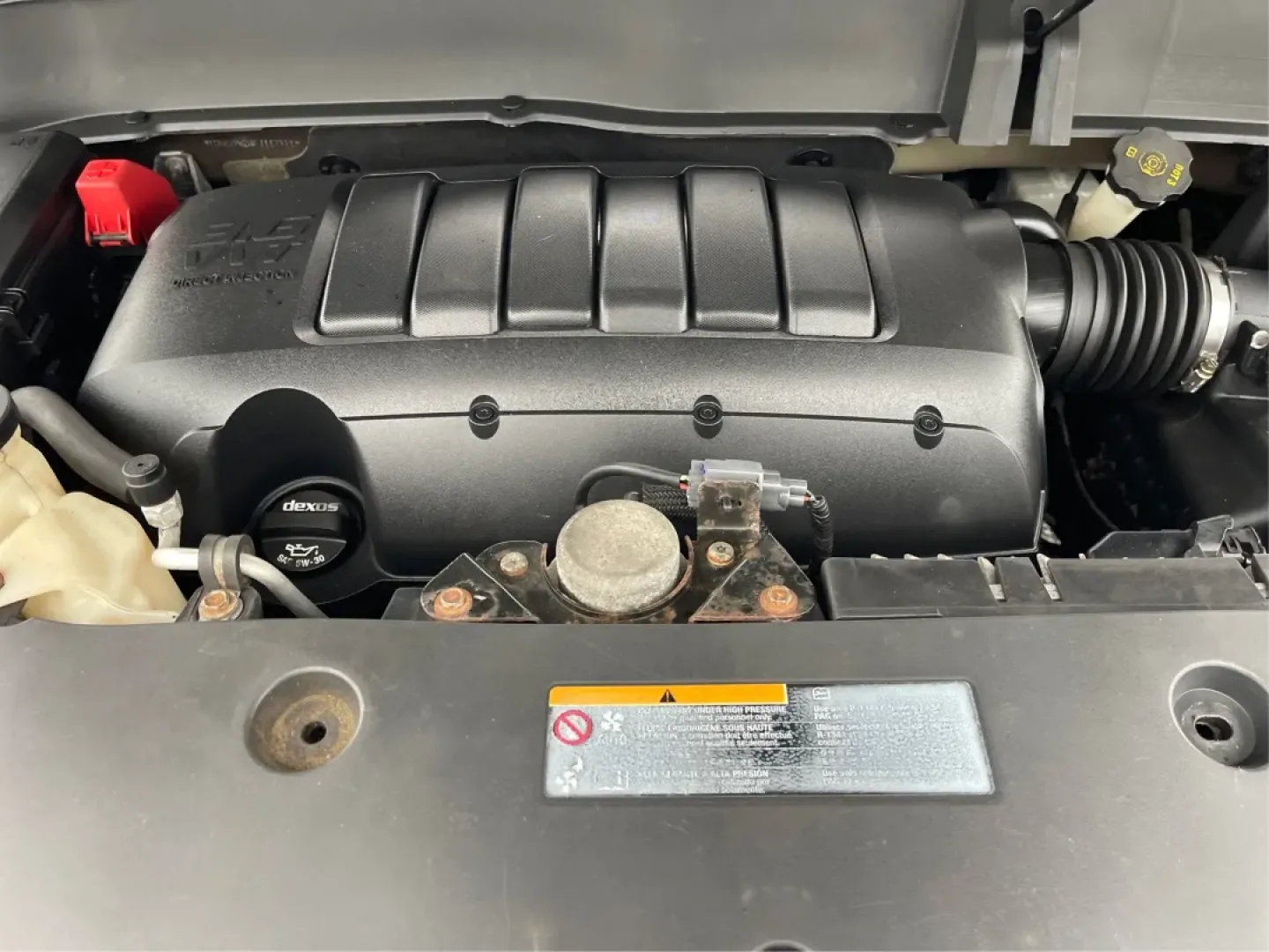 2015 GMC Acadia SLE-2 (1GKKVPKD4FJ) with an 3.6L V-6 gasoline direct injection engine, located at 1099 N County Rd 25A, Troy, OH, 45373, (937) 908-9800, 40.057079, -84.212883 - **Explore the Open Road with the 2015 GMC Acadia SLE-2 Your Family's Adventure Awaits!**<br /> <br /> Are you ready to elevate your family adventures? The 2015 GMC Acadia SLE-2 is the perfect choice for families seeking both comfort and versatility. With its spacious interior, powerful performance, - Photo#11