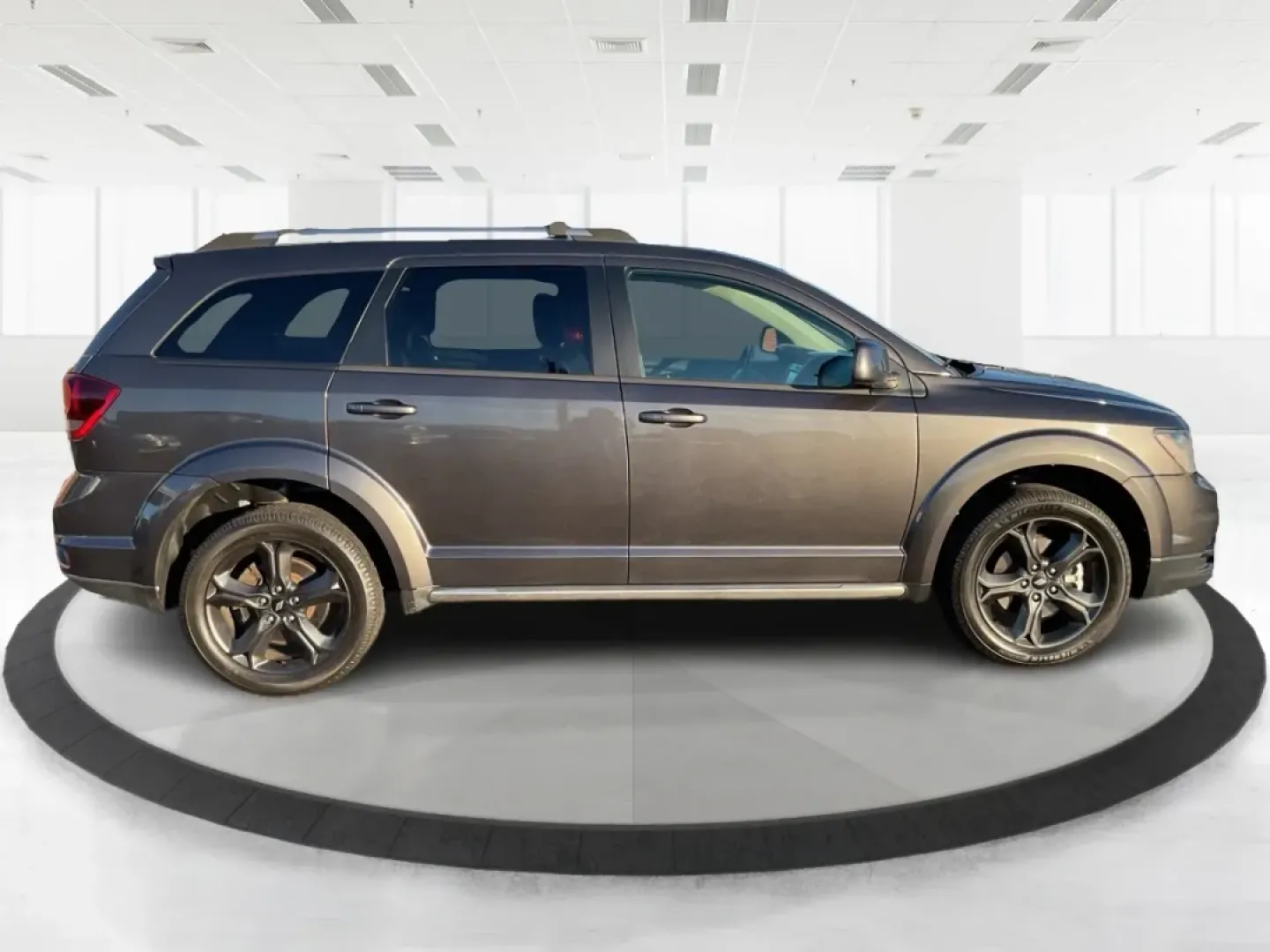 2018 Dodge Journey Crossroad AWD (3C4PDDGG8JT) with an Pentastar 3.6L V-6 DOHC engine, located at 1099 N County Rd 25A, Troy, OH, 45373, (937) 908-9800, 40.057079, -84.212883 - **Discover Your Next Adventure with the 2018 Dodge Journey Crossroad AWD at Advantage Car and Credit!**<br /> <br /> Are you ready to elevate your family's weekend getaways or conquer your daily commute with style and confidence? The 2018 Dodge Journey Crossroad AWD is the perfect vehicle for those - Photo#1