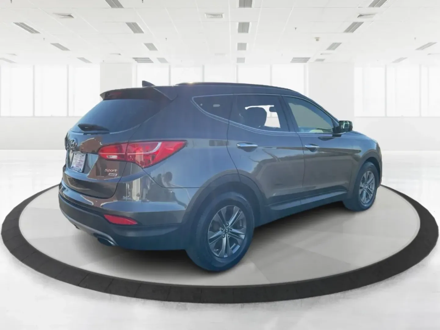 2014 Hyundai Santa Fe 2.4L (5XYZUDLBXEG) with an Theta II 2.4L I-4 gasoline direct injection engine, located at 8750 N County Rd 25A, Piqua, OH, 45356, (937) 908-9800, 40.164391, -84.232513 - **Explore New Adventures in the 2014 Hyundai Santa Fe from Advantage Car and Credit - Piqua!**<br /> <br /> Are you ready to elevate your family outings or weekend adventures? Look no further than this stunning 2014 Hyundai Santa Fe, perfect for those who crave both comfort and versatility in their - Photo#2