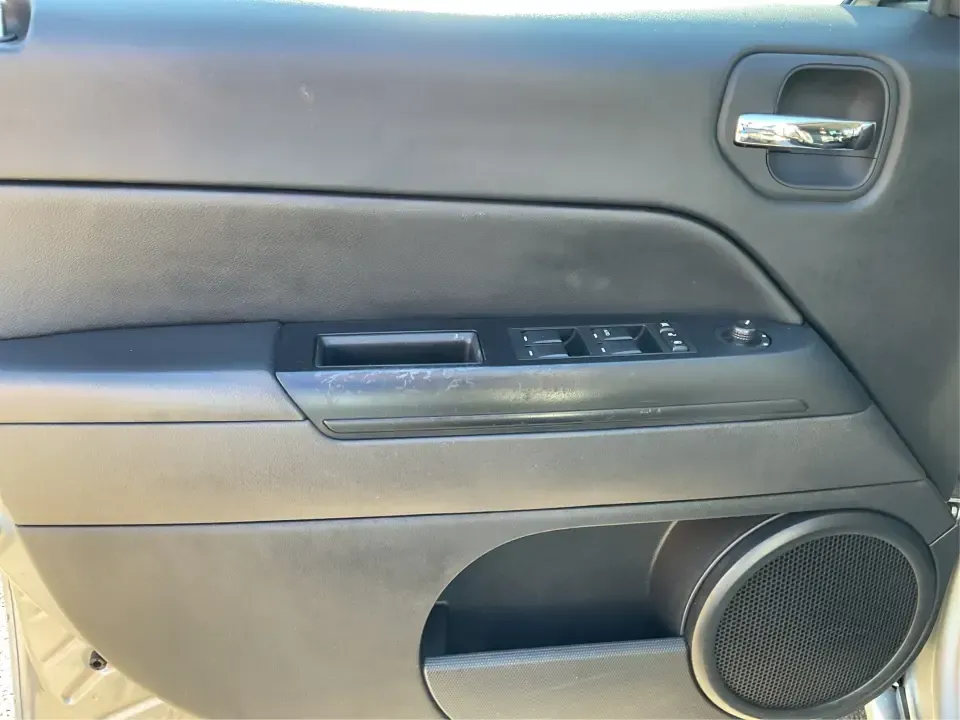 2016 Jeep Patriot Sport (1C4NJPBB6GD) with an 2.4L L4 DOHC 16V engine, Automatic transmission, located at 8750 N County Rd 25A, Piqua, OH, 45356, (937) 908-9800, 40.164391, -84.232513 - **Adventure Awaits with the 2016 Jeep Patriot Sport! Perfect for Your Next Journey!**<br /> <br /> Are you ready to tackle family road trips, weekend getaways, or daily commutes with confidence? The 2016 Jeep Patriot Sport is the versatile SUV you've been searching for! This rugged vehicle combines - Photo#17