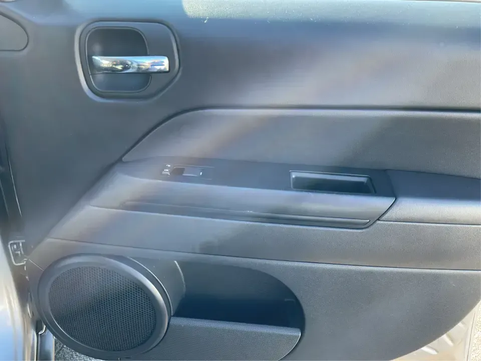 2016 Jeep Patriot Sport (1C4NJPBB6GD) with an 2.4L L4 DOHC 16V engine, Automatic transmission, located at 8750 N County Rd 25A, Piqua, OH, 45356, (937) 908-9800, 40.164391, -84.232513 - **Adventure Awaits with the 2016 Jeep Patriot Sport! Perfect for Your Next Journey!**<br /> <br /> Are you ready to tackle family road trips, weekend getaways, or daily commutes with confidence? The 2016 Jeep Patriot Sport is the versatile SUV you've been searching for! This rugged vehicle combines - Photo#18