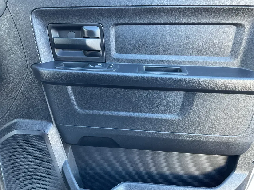 2016 Ram 1500 Tradesman (1C6RR7FT3GS) with an Other engine, located at 1230 East Main St, Xenia, OH, 45385, (937) 908-9800, 39.688026, -83.910172 - Looking for a reliable vehicle that seamlessly fits into your active lifestyle? Look no further than this robust 2016 Ram 1500 Tradesman, available now at Advantage Car and Credit in Moraine, OH. This quad cab truck is not just a vehicle; it's a gateway to adventure, perfect for weekend getaways, tr - Photo#18