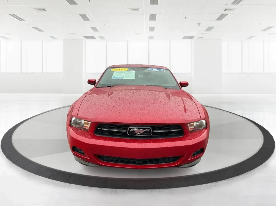 2012 Ford Mustang V6 Premium (1ZVBP8AM2C5) with an 3.7L V-6 DOHC engine, located at 1951 S Dayton Lakeview Rd., New Carlisle, OH, 45344, (937) 908-9800, 39.890999, -84.050255 - **Embrace the Spirit of Adventure with the 2012 Ford Mustang V6 Premium!**<br /> <br /> Are you ready to infuse your daily routine with excitement and style? The 2012 Ford Mustang V6 Premium, available at Advantage Car and Credit in Vandalia, OH, is the perfect companion for those who crave a thrill - Photo#7