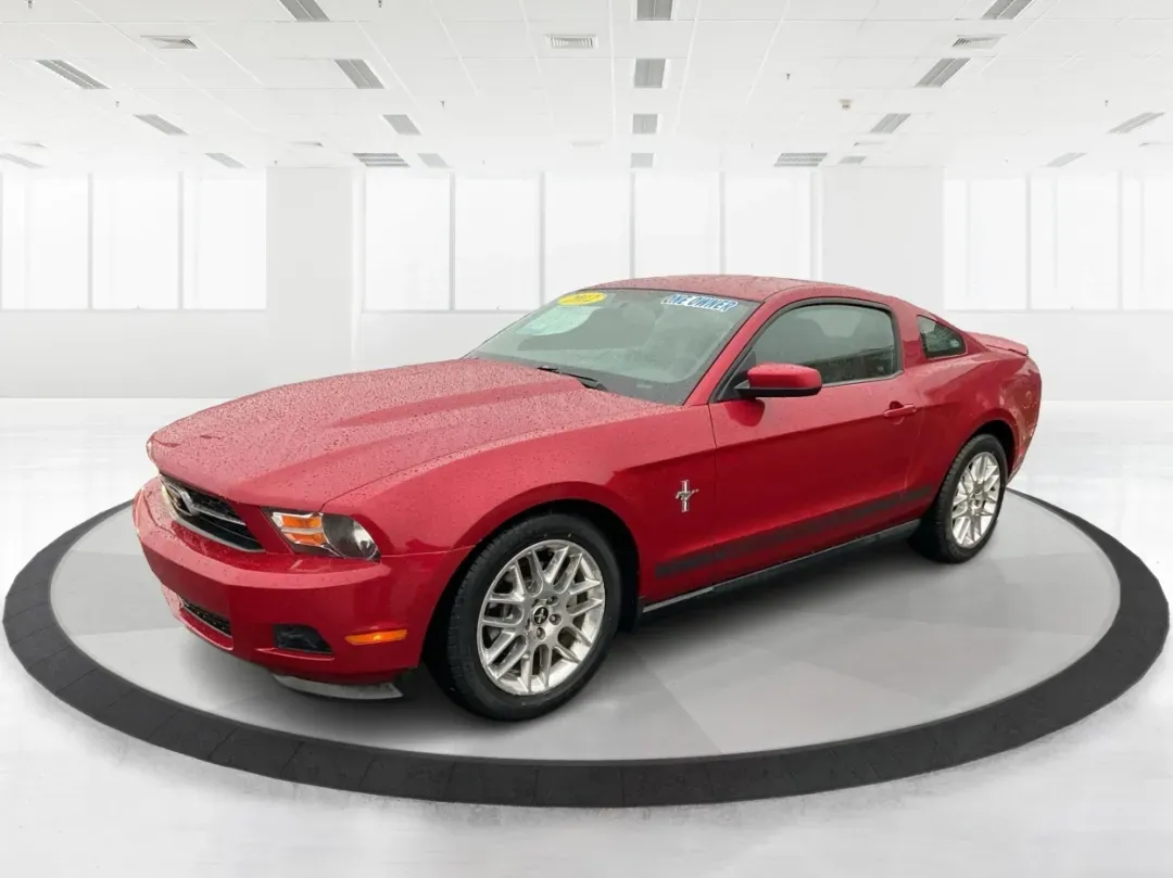 2012 Ford Mustang V6 Premium (1ZVBP8AM2C5) with an 3.7L V-6 DOHC engine, located at 1951 S Dayton Lakeview Rd., New Carlisle, OH, 45344, (937) 908-9800, 39.890999, -84.050255 - **Embrace the Spirit of Adventure with the 2012 Ford Mustang V6 Premium!**<br /> <br /> Are you ready to infuse your daily routine with excitement and style? The 2012 Ford Mustang V6 Premium, available at Advantage Car and Credit in Vandalia, OH, is the perfect companion for those who crave a thrill - Photo#8