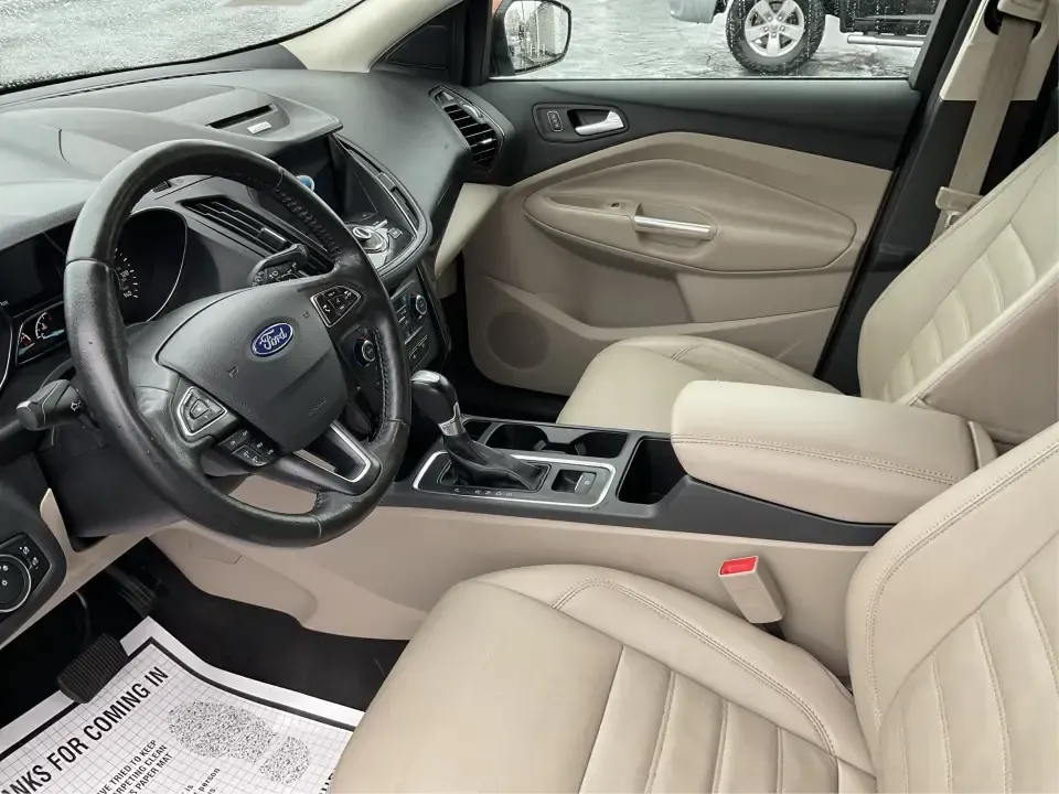 2017 Ford Escape Titanium - Photo 10
