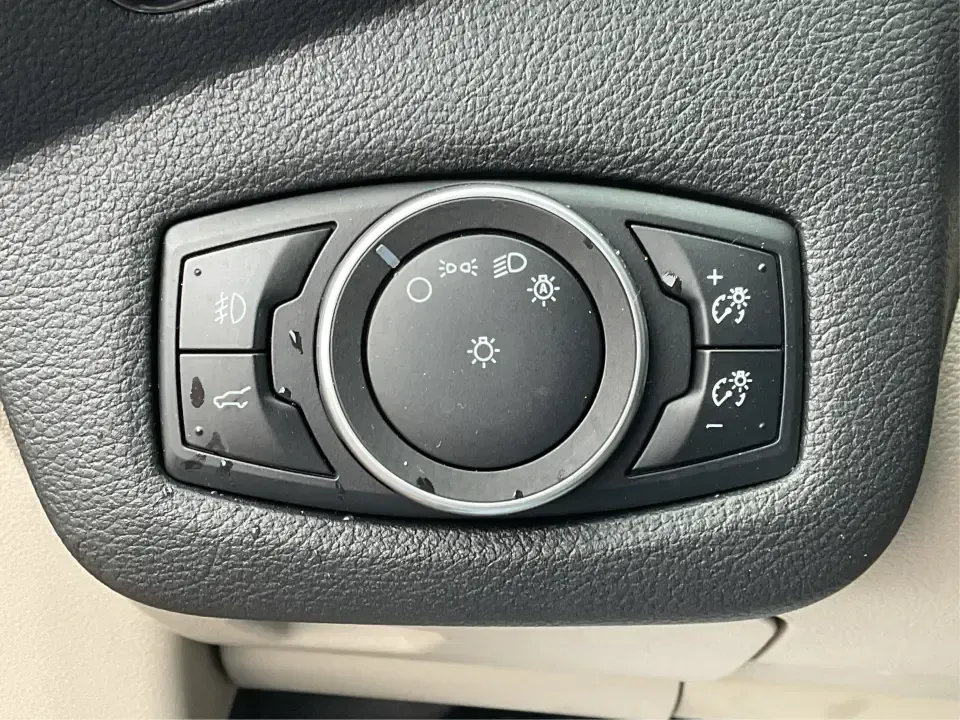 2017 Ford Escape Titanium - Photo 18