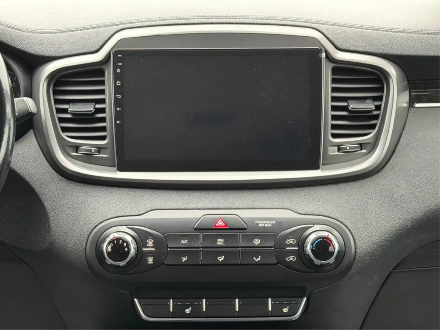 2016 Kia Sorento 2.4L LX (5XYPGDA36GG) with an 2.4L I-4 gasoline direct injection engine, located at 1951 S Dayton Lakeview Rd., New Carlisle, OH, 45344, (937) 908-9800, 39.890999, -84.050255 - **Experience Adventure with the 2016 Kia Sorento Your Perfect Family SUV!**<br /> <br /> Are you ready to elevate your family's adventures with a vehicle that's as versatile as your lifestyle? Look no further than the 2016 Kia Sorento, available now at Advantage Car and Credit in New Carlisle, OH. - Photo#13