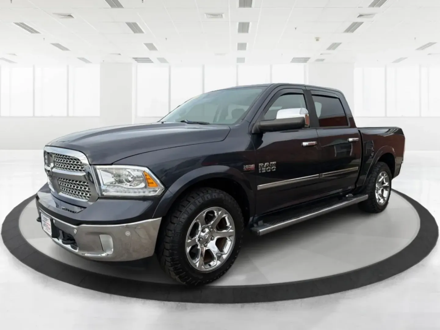 2014 Ram 1500 Laramie (1C6RR7NT8ES) with an Other engine, located at 1951 S Dayton Lakeview Rd., New Carlisle, OH, 45344, (937) 908-9800, 39.890999, -84.050255 - Are you ready to elevate your driving experience and tackle any adventure that comes your way? The 2014 Ram 1500 Laramie is not just a truck; it's an embodiment of capability, comfort, and style, making it perfect for those who lead an active lifestyle in New Carlisle, OH. Whether you're gearing up - Photo#8