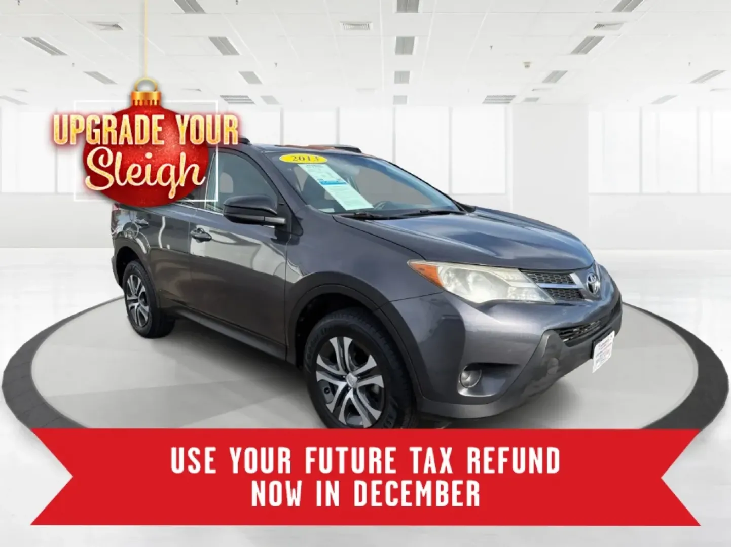 2013 Toyota RAV4 LE (2T3BFREV1DW) with an 2.5L I-4 DOHC engine, located at 401 Woodman Dr, Riverside, OH, 45431, (937) 908-9800, 39.760899, -84.123421 - Are you ready to elevate your daily commute or embark on your next weekend adventure? Look no further than this impressive 2013 Toyota RAV4 LE, available now at Advantage Car and Credit - Riverside. This versatile SUV is perfect for budget-conscious buyers seeking a reliable vehicle that accommodate - Photo#0