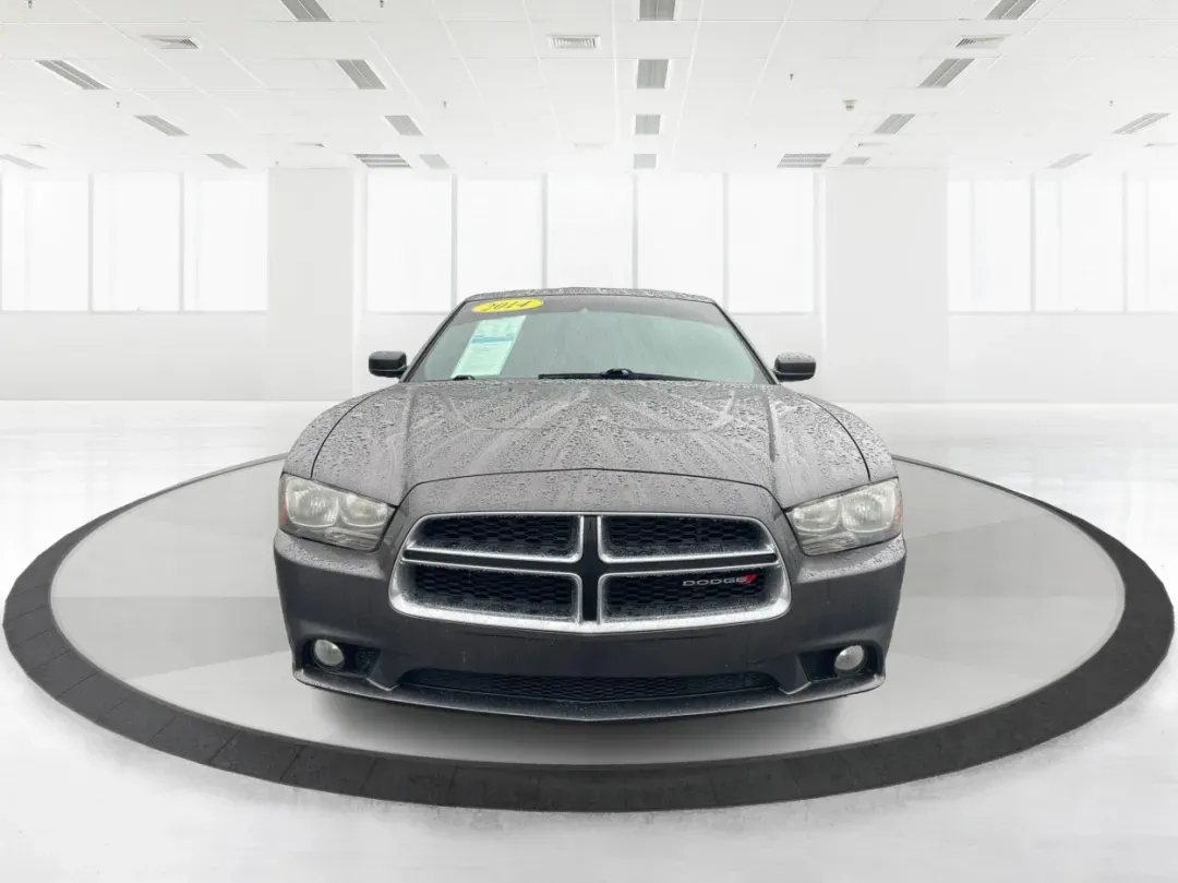 2014 Dodge Charger SXT (2C3CDXJG6EH) with an 3.6L V-6 DOHC engine, located at 4508 South Dixie Dr, Moraine, OH, 45439, (937) 908-9800, 39.689976, -84.218452 - **Unleash Your Inner Adventurer with this 2014 Dodge Charger SXT!**<br /> <br /> Are you ready to transform your daily commute into an exhilarating experience? Look no further than this 2014 Dodge Charger SXT, available now at Advantage Car and Credit Piqua! Perfect for those who crave a blend of s - Photo#7