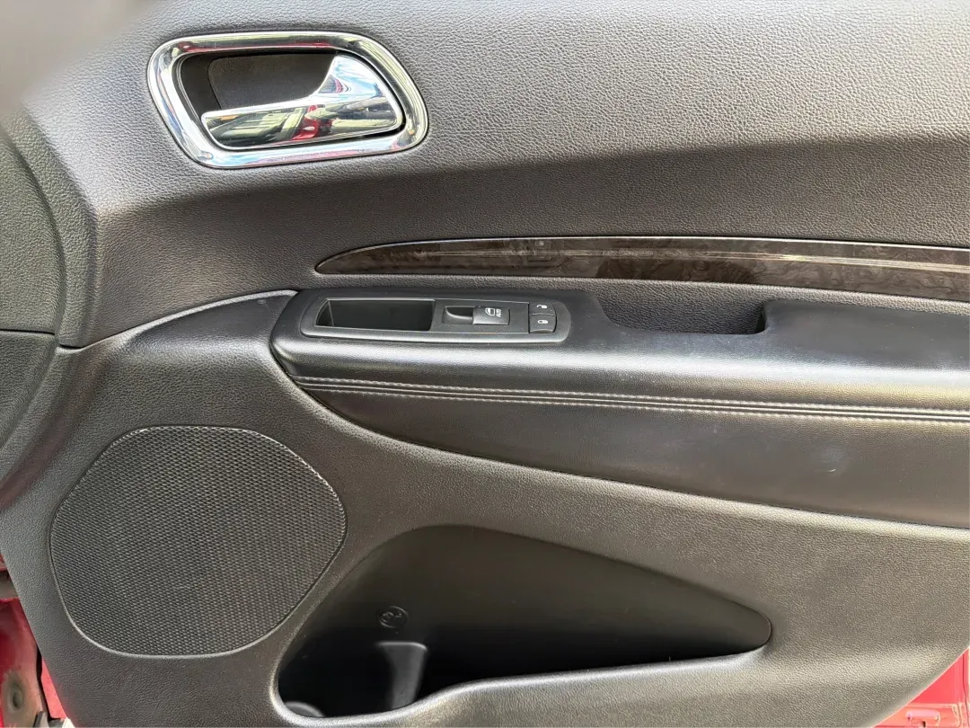 2013 Dodge Durango Crew (1C4RDJDG4DC) with an Other engine, located at 1230 East Main St, Xenia, OH, 45385, (937) 908-9800, 39.688026, -83.910172 - Are you ready to elevate your family adventures or tackle your daily commute with unparalleled ease? Look no further than this stunning 2013 Dodge Durango Crew, now available at Advantage Car and Credit in New Carlisle, OH. Perfect for growing families and those who love weekend getaways, this SUV n - Photo#20