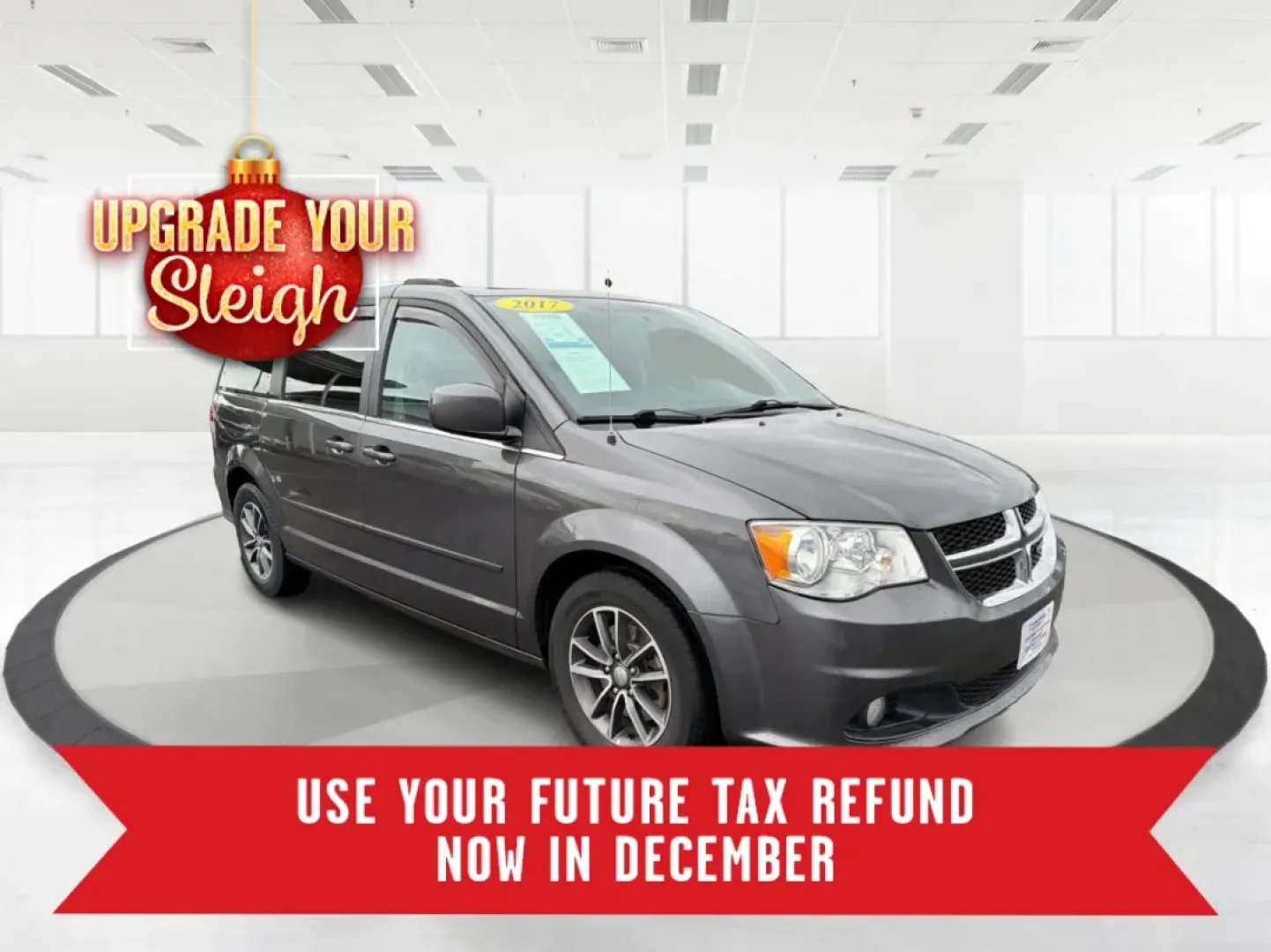 2017 Dodge Grand Caravan SXT (2C4RDGCG4HR) with an Pentastar 3.6L V-6 DOHC engine, located at 1951 S Dayton Lakeview Rd., New Carlisle, OH, 45344, (937) 908-9800, 39.890999, -84.050255 - **Drive Your Family Adventures with the 2017 Dodge Grand Caravan from Advantage Car and Credit - Piqua!**<br /> <br /> Are you ready to elevate your family outings, school runs, or weekend getaways? The 2017 Dodge Grand Caravan SXT is the perfect companion for your lifestyle. With ample space for pa - Photo#0